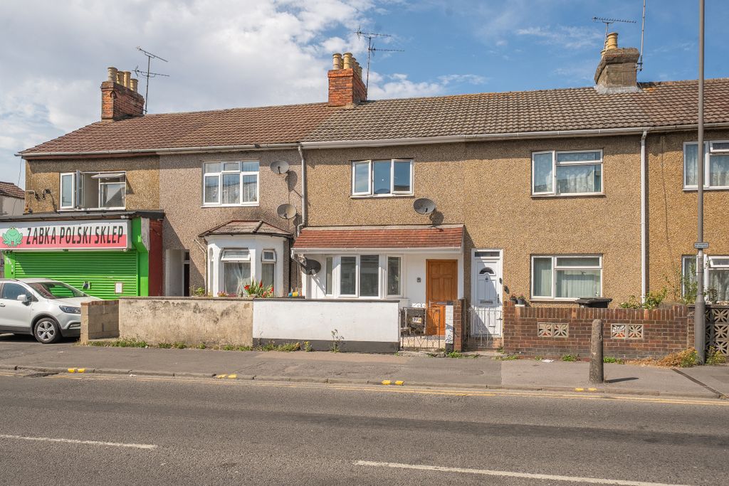 Property photo 1 of 12 15096541