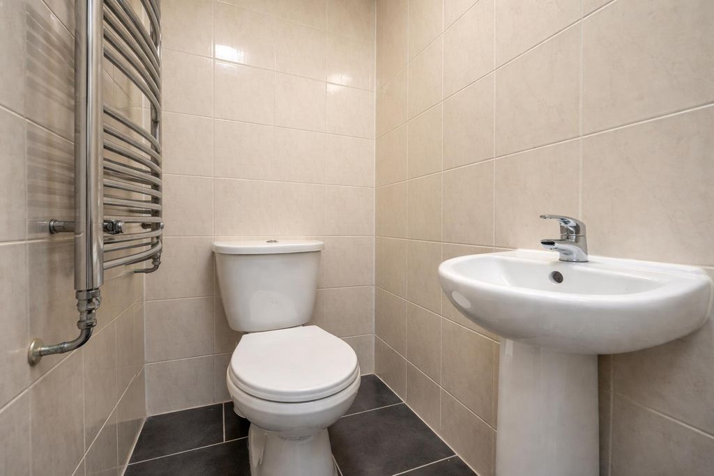 Property photo 3 of 5 6439Ffb2-987d-412d-97Ae-943459c20890.Png