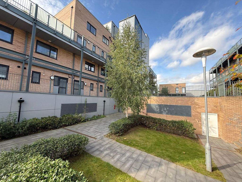 Property photo 1 of 15 Picture No. 27