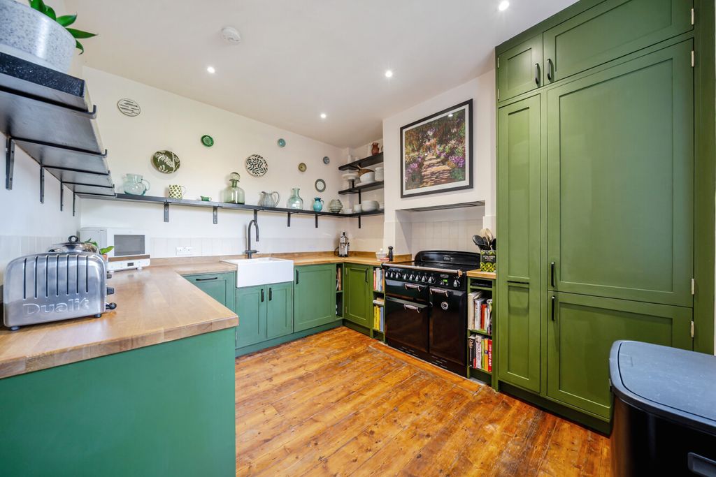Property photo 3 of 20 1509053-15-6A7Eeb...