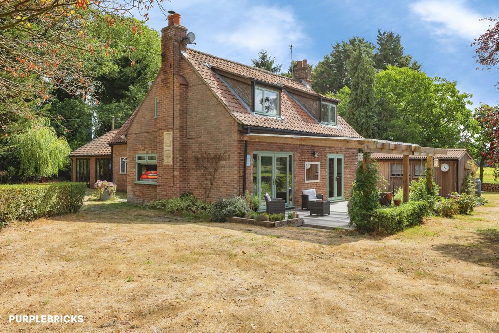 Property photo 1 of 44