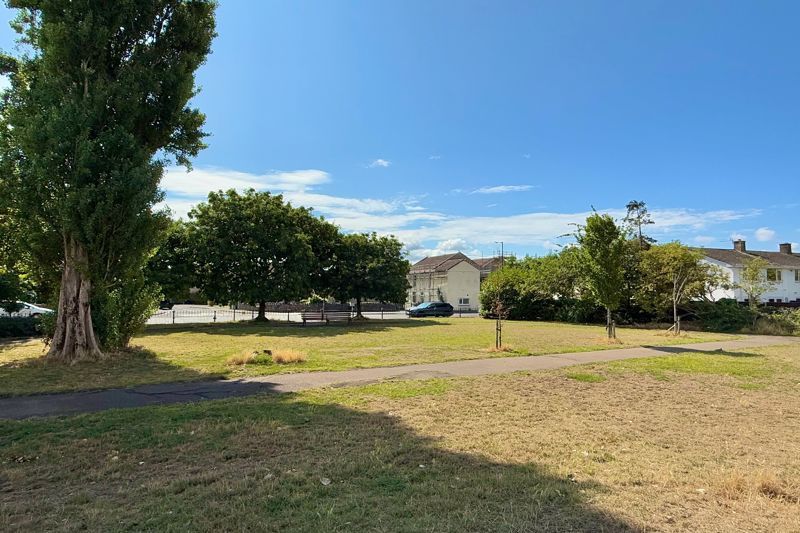 Property photo 2 of 16 Park/Green Space Close By