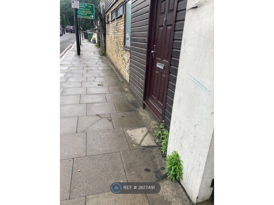 Property photo 1 of 16 External