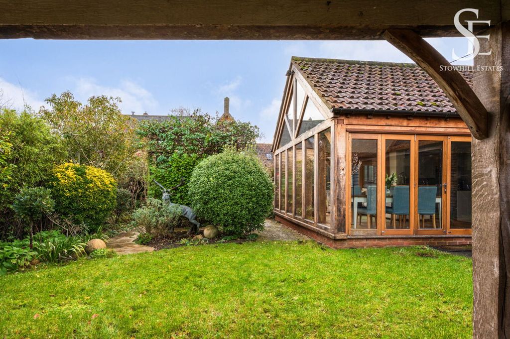 Property photo 3 of 22 Garden