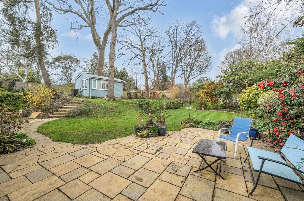 Property photo 3 of 24 1424156-53-69B12B...