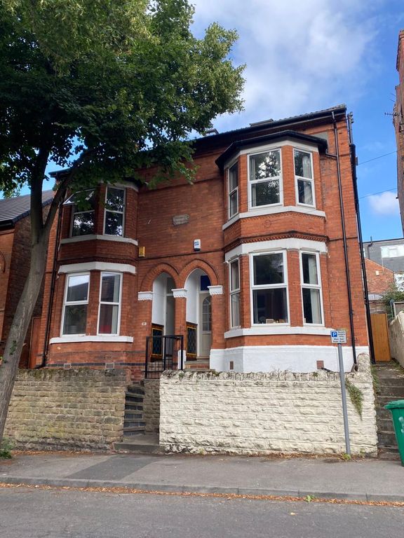 Property photo 1 of 11 Photo 1