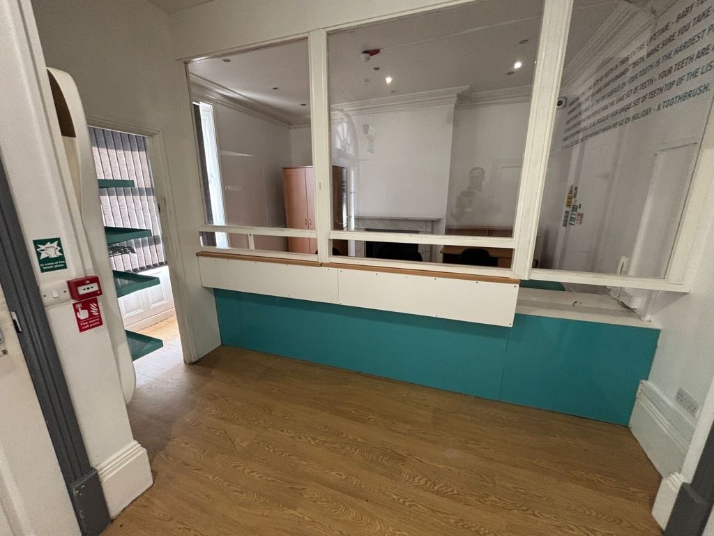 Property photo 3 of 9 Photo 2