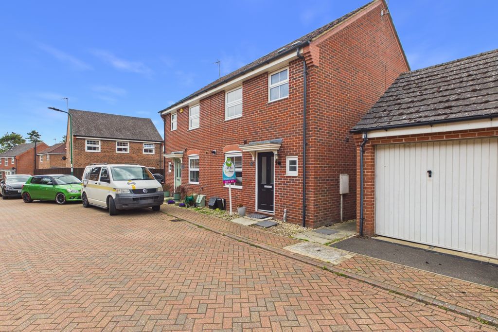 Property photo 2 of 24