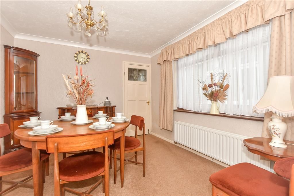 Property photo 2 of 14 Dining Room