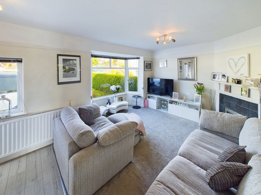 Property photo 3 of 13 Gallery