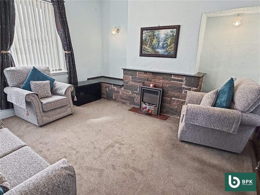 Property photo 3 of 16 Picture No. 19