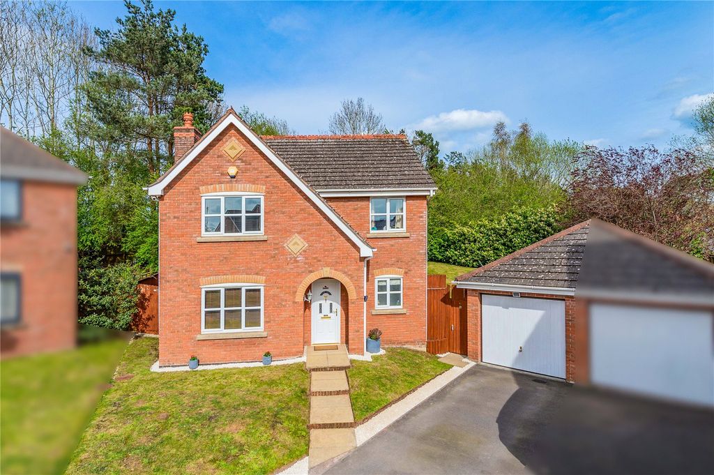 Property photo 1 of 34 Picture No. 46