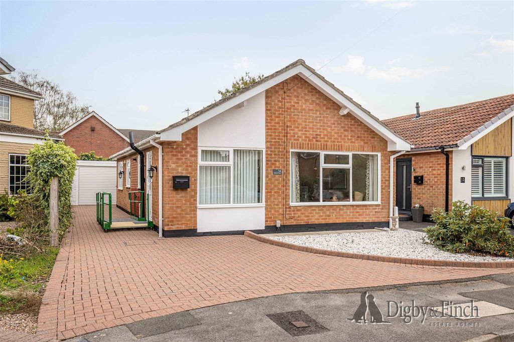 Property photo 1 of 16