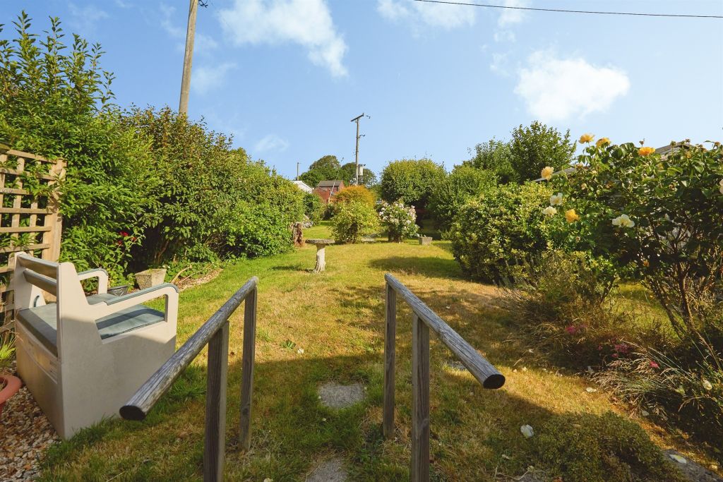 Property photo 3 of 16