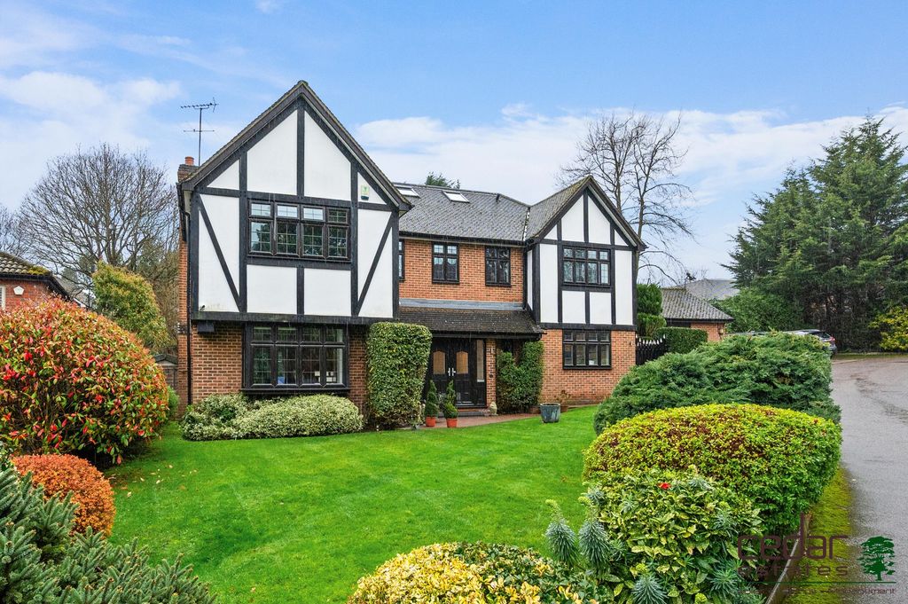 Property photo 2 of 29