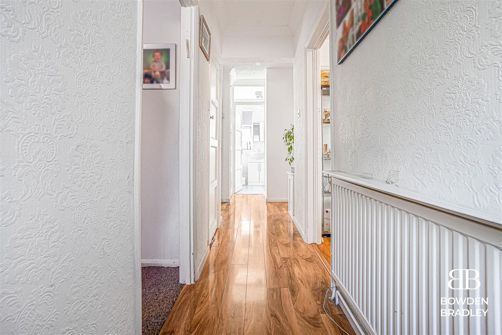 Property photo 3 of 12 Hallway