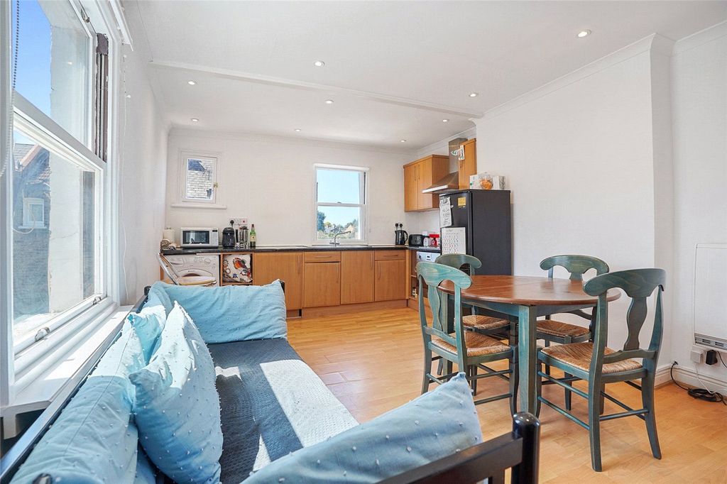 Property photo 2 of 7 Picture No. 02