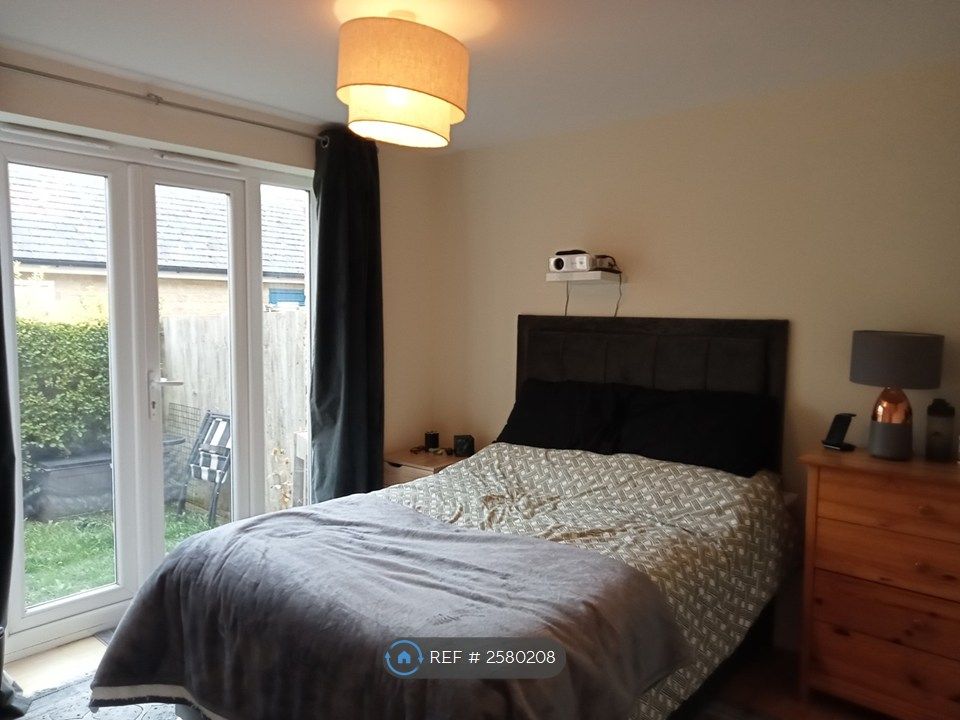 Property photo 3 of 8