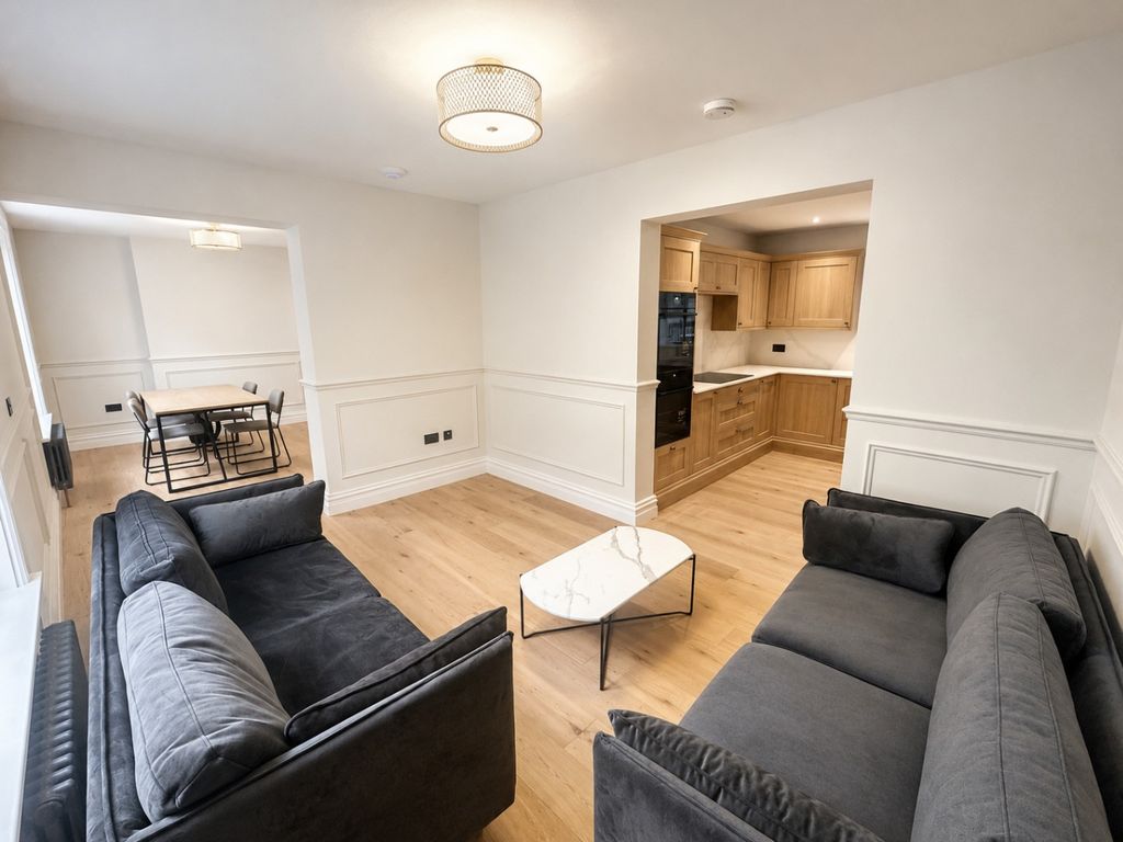 Property photo 1 of 11 5313790