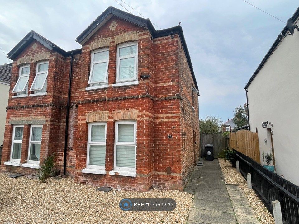 Property photo 1 of 7 Front