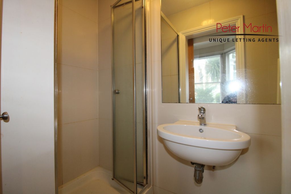 Property photo 3 of 4 Photo 5