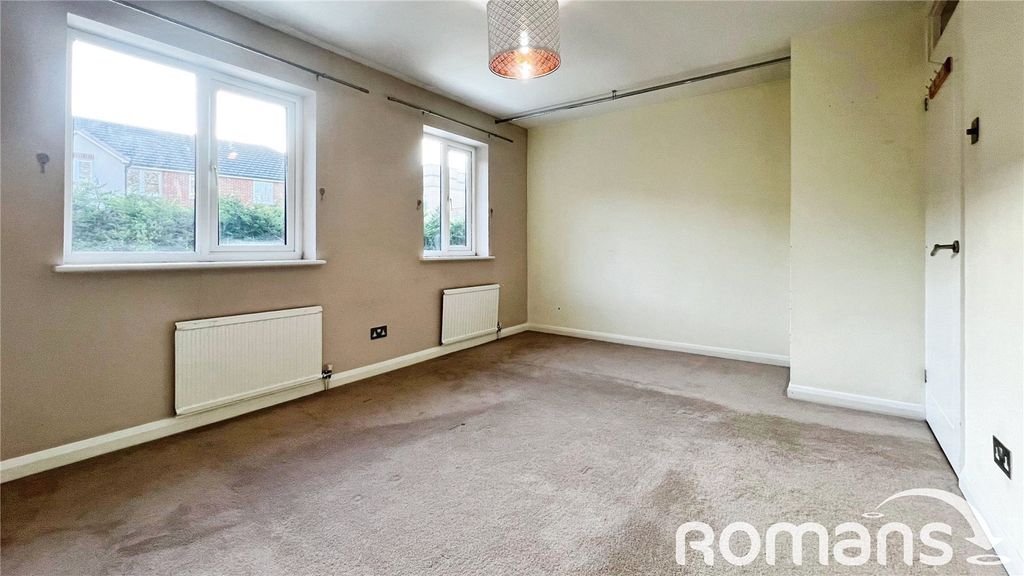 Property photo 2 of 11 Picture No. 03