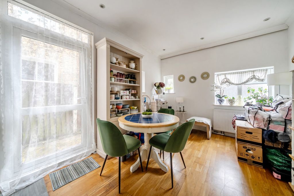 Property photo 2 of 11 1476958-8-6A2A9E7...
