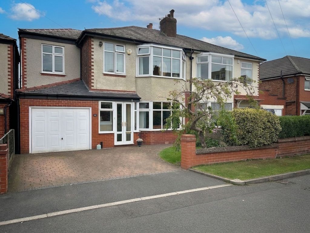 Property photo 1 of 30