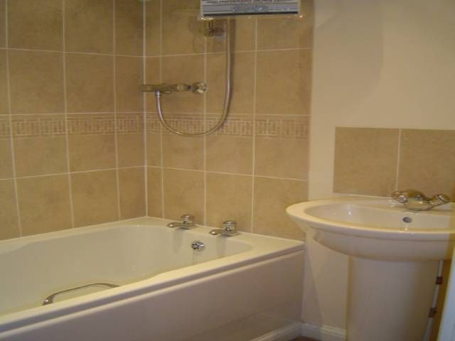 Property photo 3 of 3 Bathroom