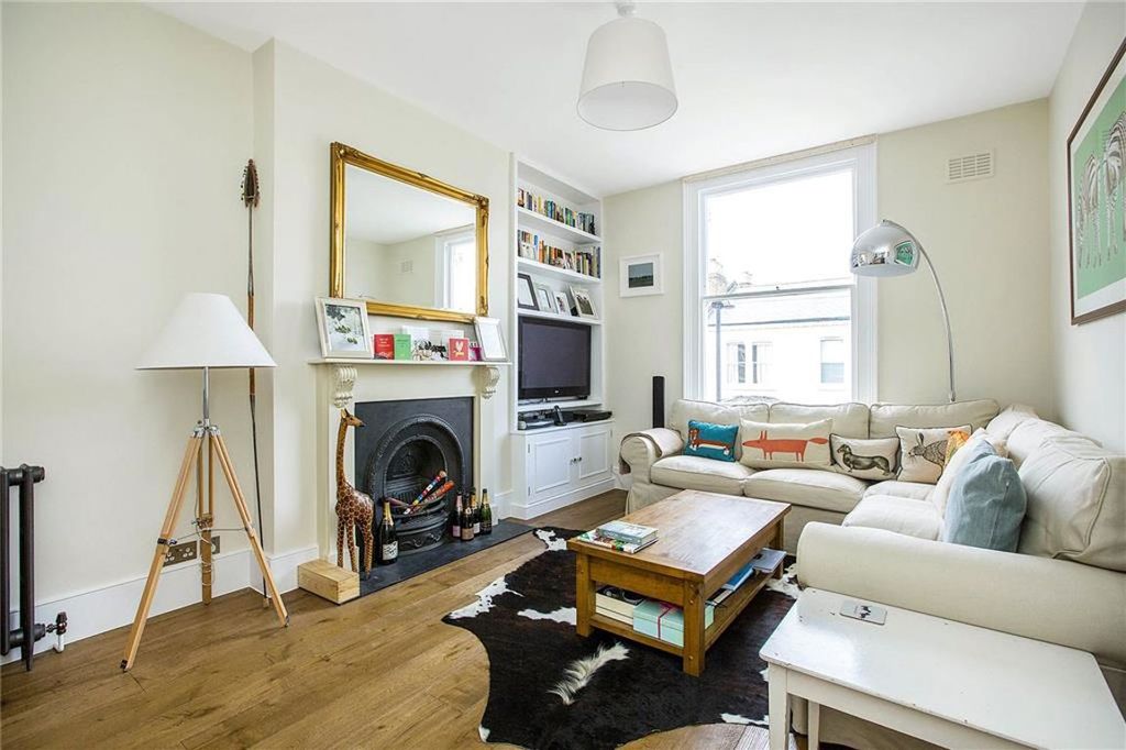 Property photo 2 of 9