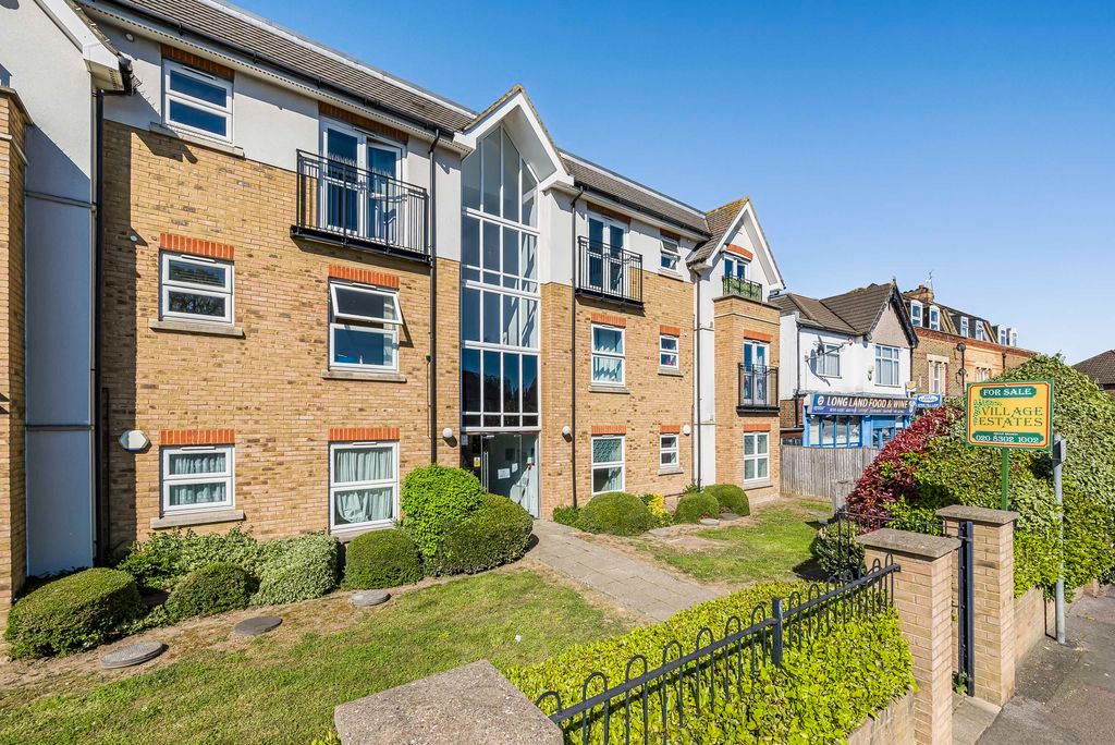 Property photo 1 of 20 External