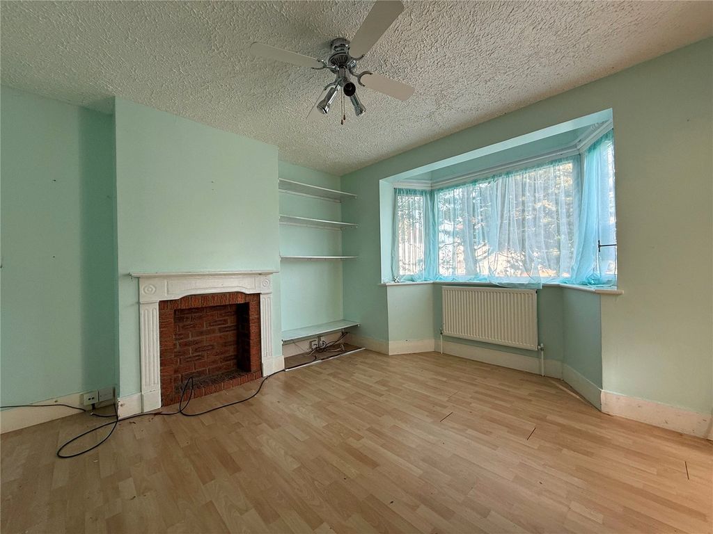 Property photo 2 of 12 Picture No. 22