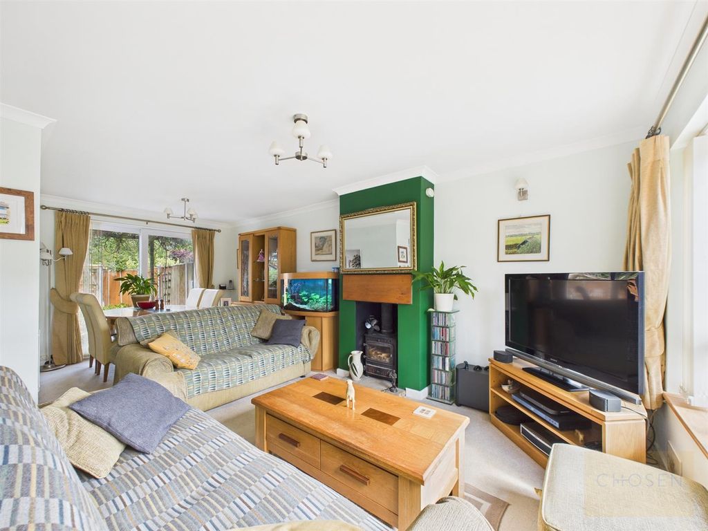Property photo 3 of 15