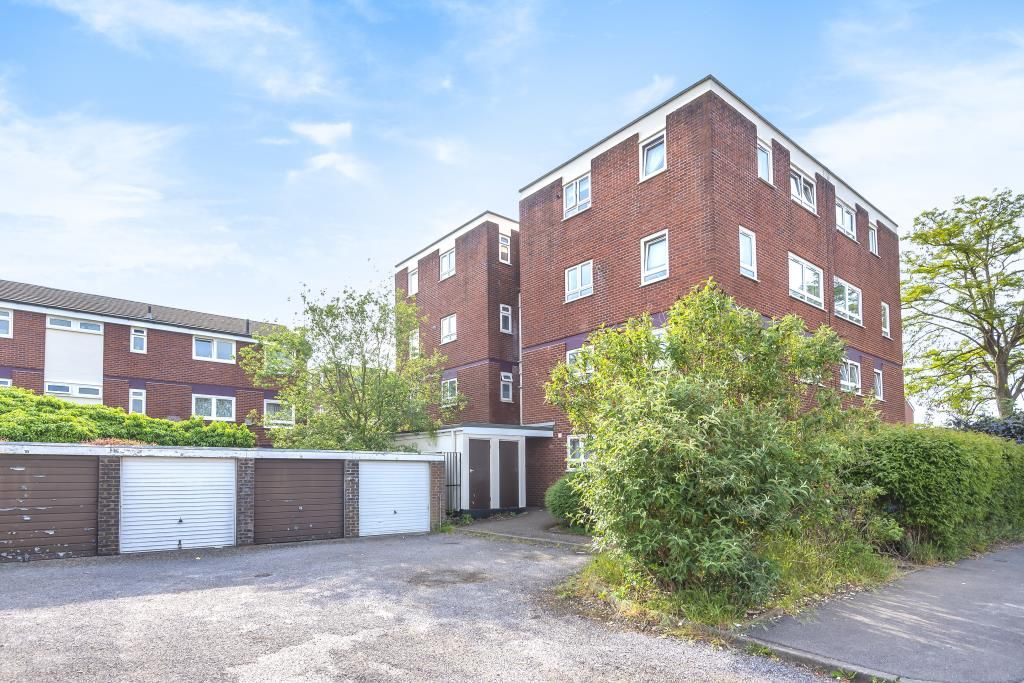 4 bed flat for sale The Mount