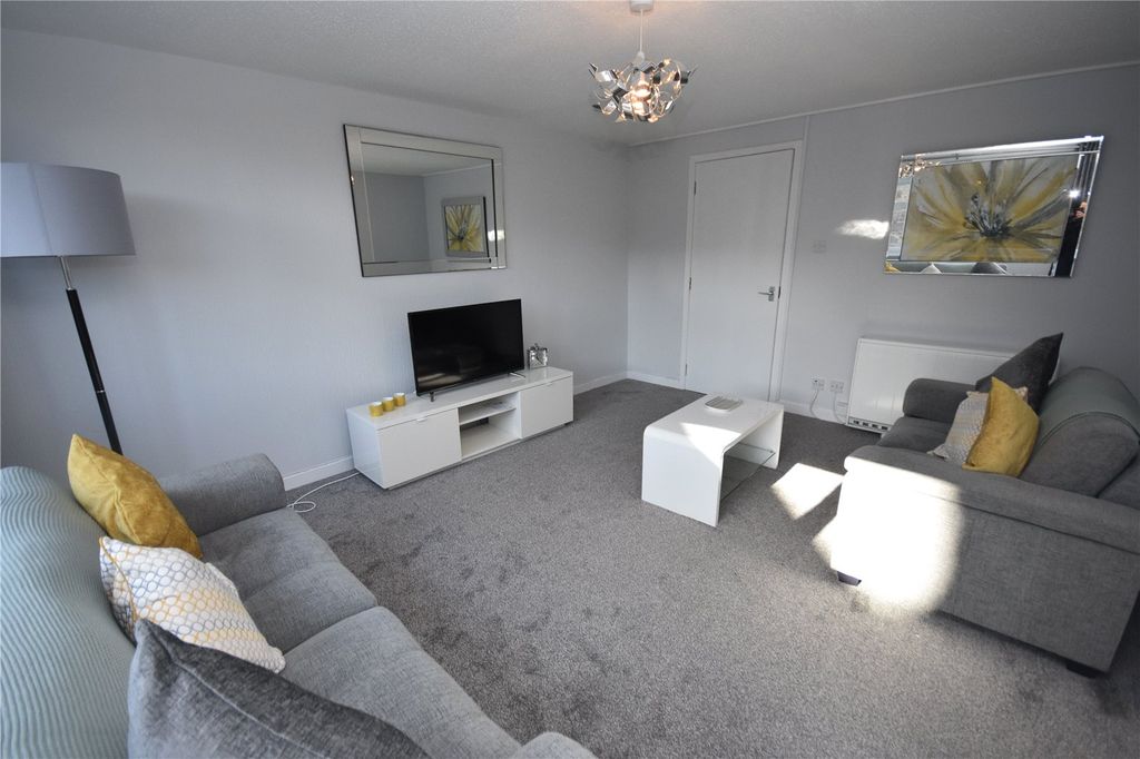 Property photo 2 of 10 Photo 2