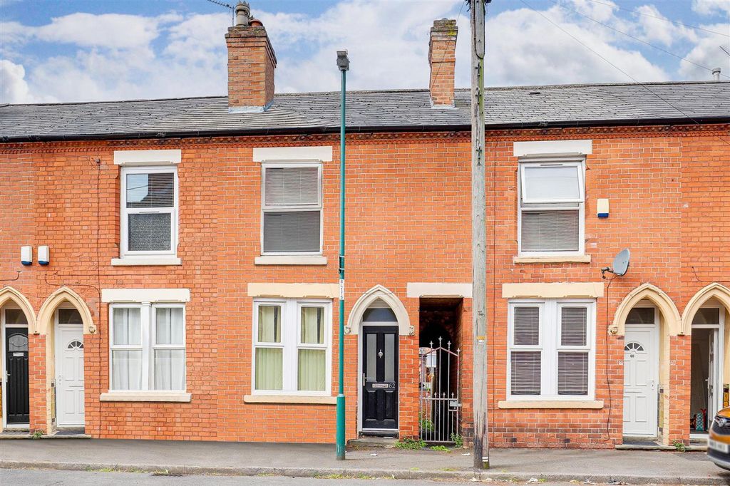 Property photo 1 of 9