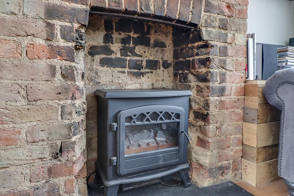 Property photo 3 of 21 Lounge