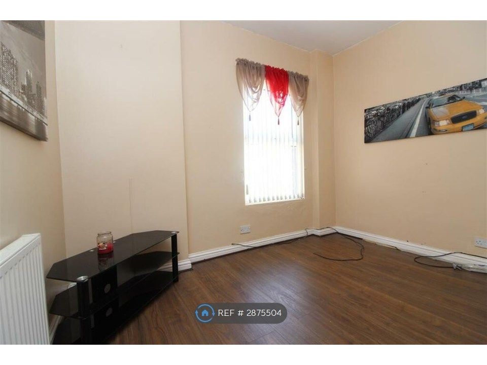 Property photo 3 of 5