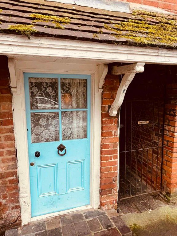 Property photo 3 of 27