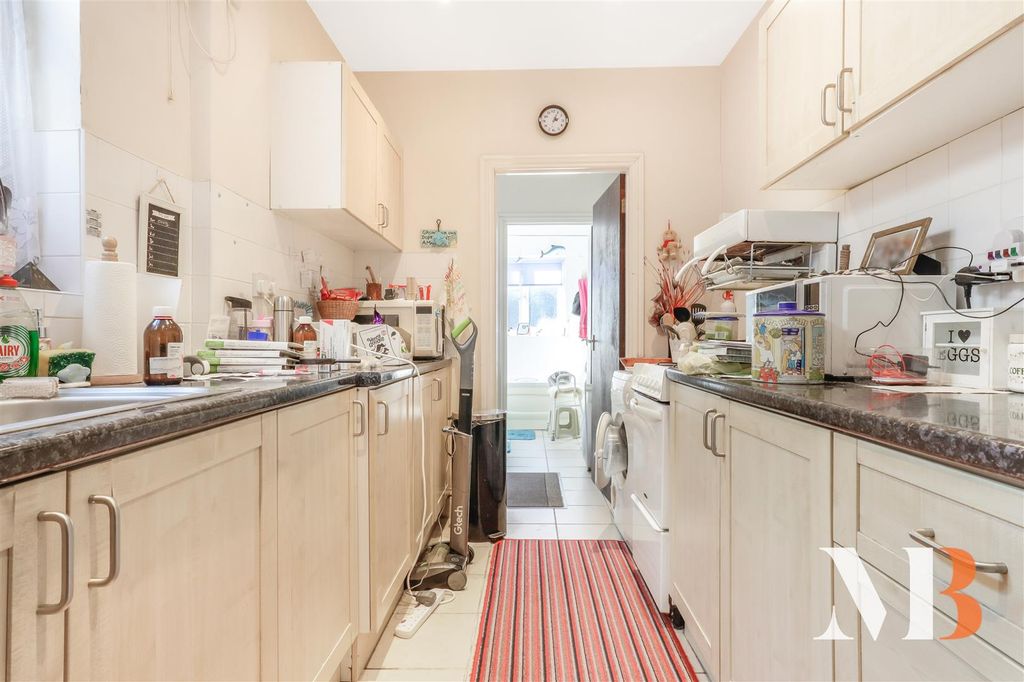 Property photo 2 of 16 Kingsland-16.Jpg