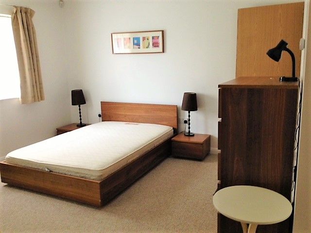 Property photo 1 of 3