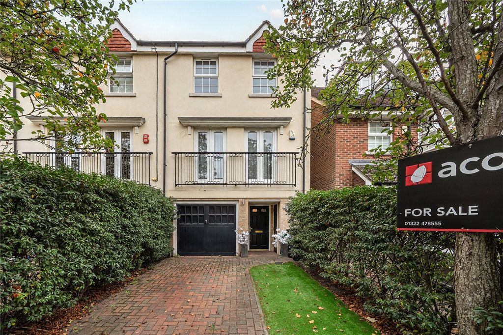 Property photo 1 of 23 External