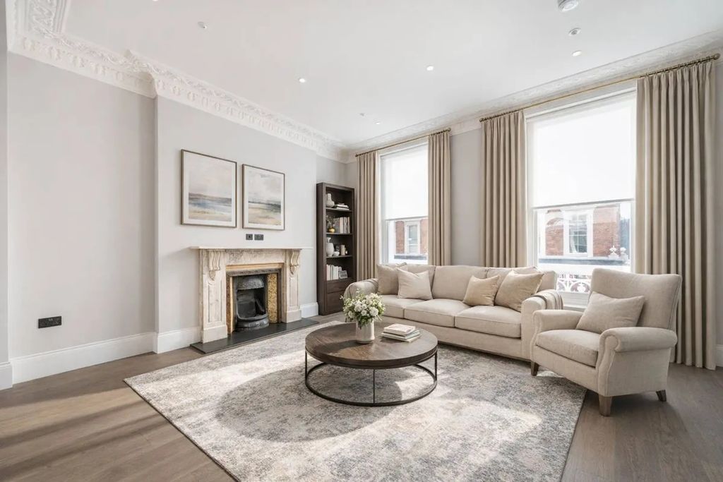 Property photo 1 of 10 Photo 1