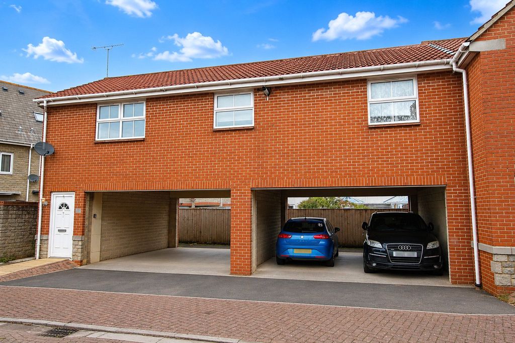 Property photo 1 of 12 Picture No. 02