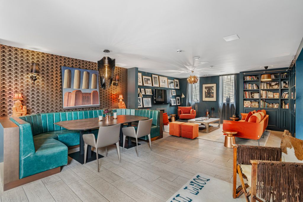 Property photo 3 of 19