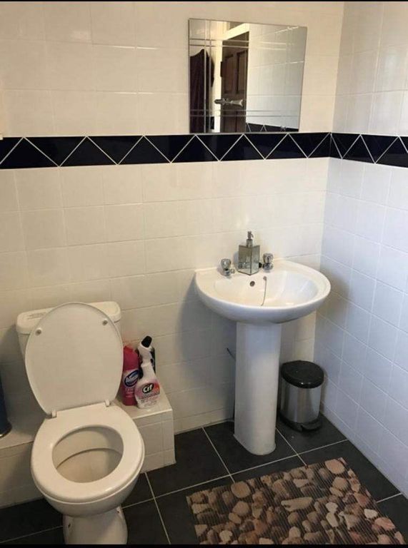 Property photo 3 of 3