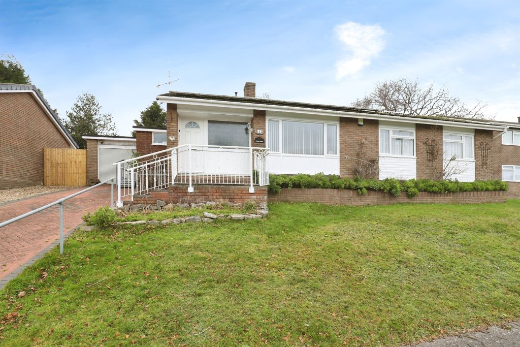 Property photo 1 of 17