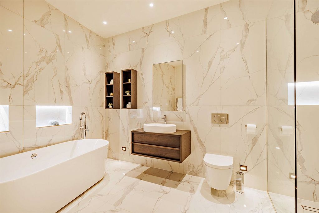 Additional image 20 of 3 bed detached house to rentSt. Margarets Road, Altrincham, Greater Manchester WA14