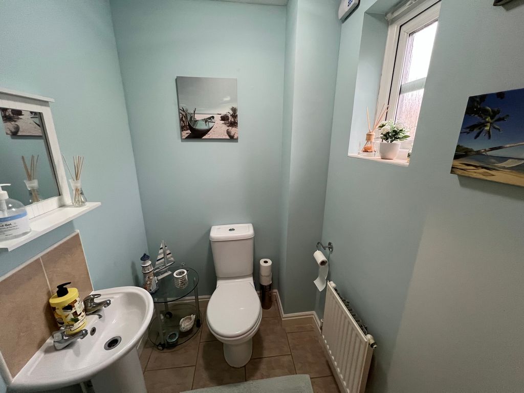 Property photo 3 of 15 Img_1658