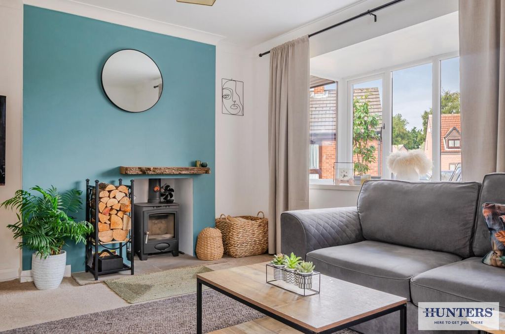 Property photo 3 of 18 392Abff2-457c-48Fb-959B-4387c4859A3B.Jpg